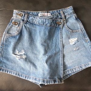 Copy - Zara asymmetric jean skort XS